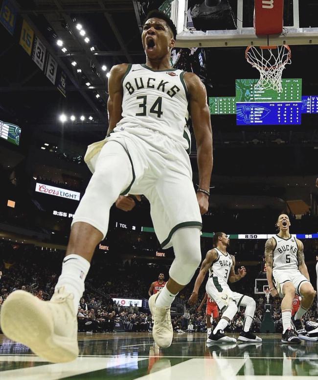 都被他打得 都被他打得